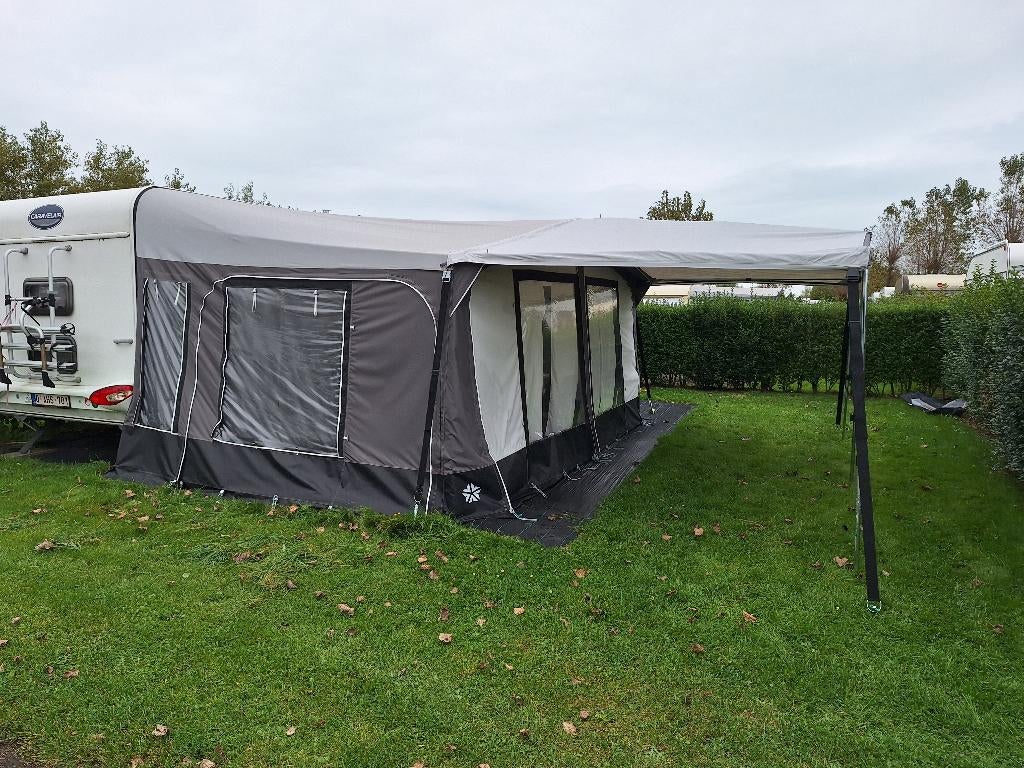 Polares voortent NOVA 300, Caravanes & Camping, Particulier, Caravelair