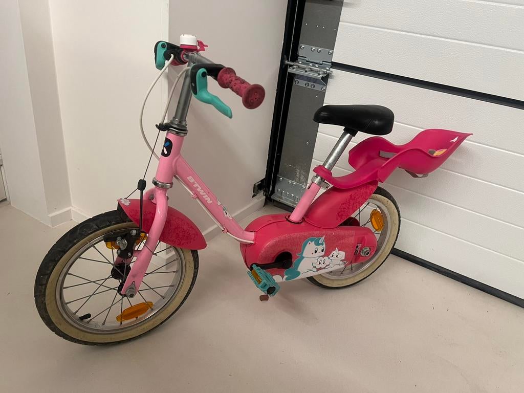 VELO 14 POUCES 3-5 ANS 500 UNICORN B'TWIN, Enlèvement, Comme neuf, Stabilisateurs
