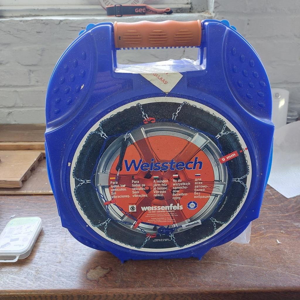 Weissenfels sneeuwkettingen, Ophalen