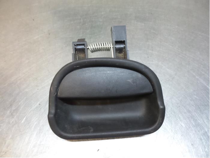 Poignée porte coulissante gauche d'un Renault Kangoo (Kango, Renault, -, Utilisé, -
