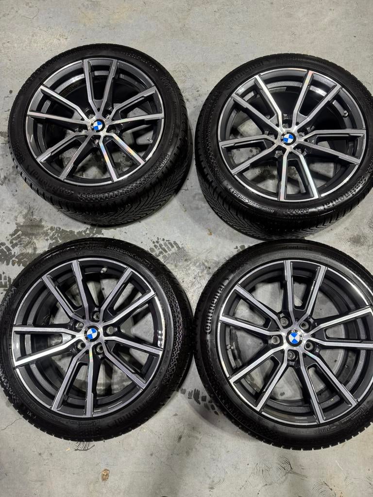 Continental banden + velgen te koop, Auto-onderdelen, Banden en Velgen, Ophalen, 18 inch, Gebruikt, 255 mm