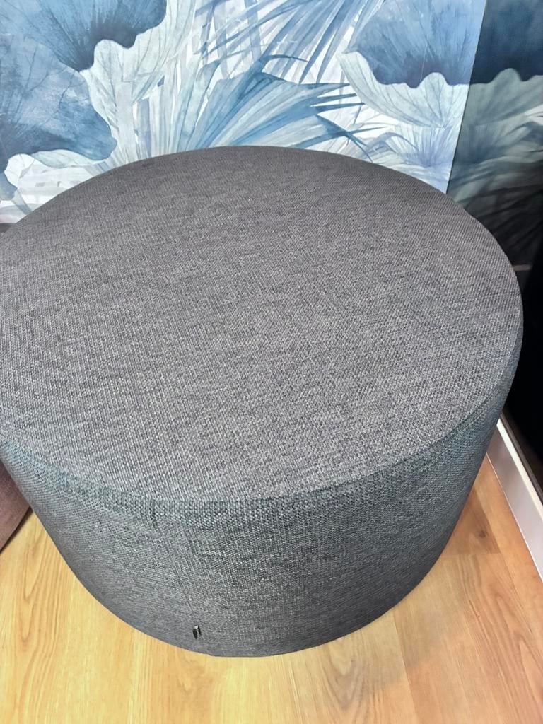 Poufs, 100 à 125 cm, Rond, Comme neuf, Enlèvement