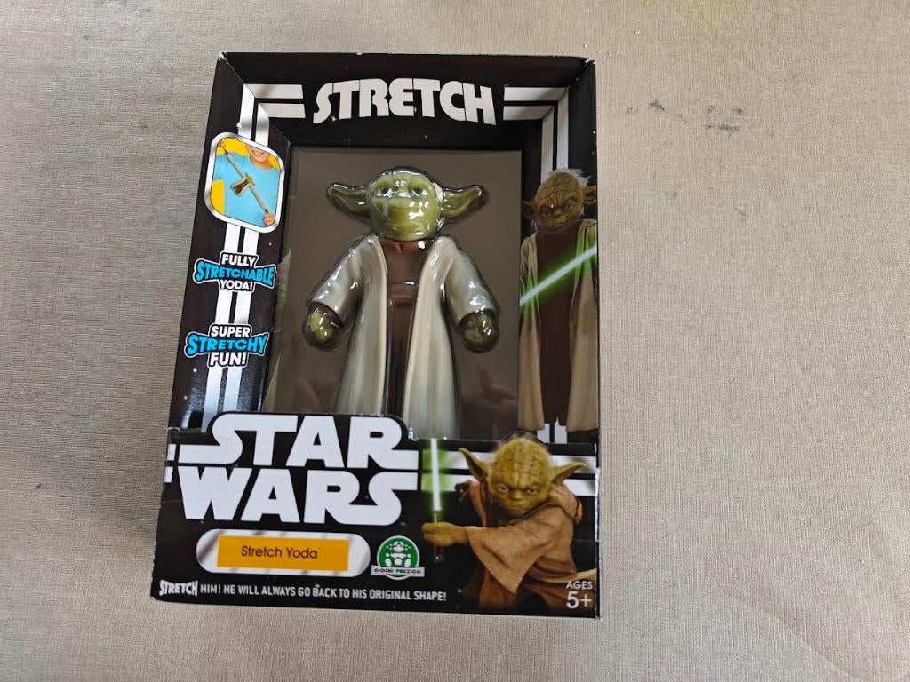 Stretch Yoda Star Wars Figuur Rekbaar Speelgoed - Nieuw, Verzamelen, Ophalen, Nieuw, Actiefiguurtje