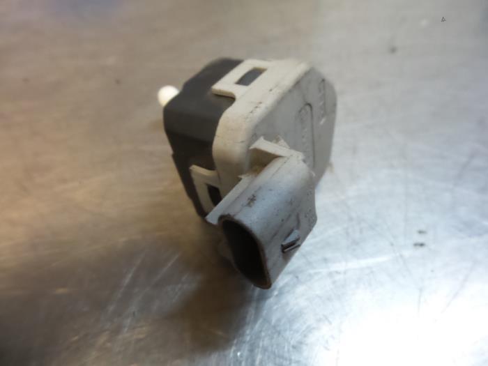 Moteur phare d'un Opel Astra (Astra G 98-), Autos : Pièces & Accessoires, -, 3 mois de garantie, Utilisé, -