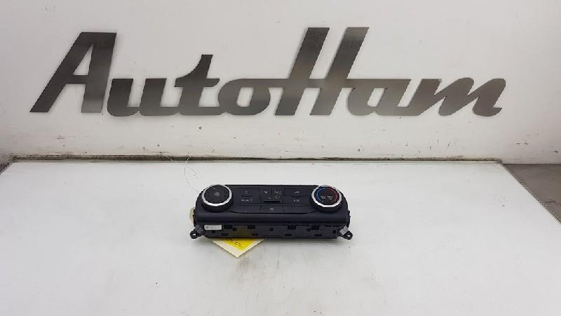 BEDIENINGSPANEEL VERWARMING Ford Fiesta 7 (01-2017/07-2023), Auto-onderdelen, Gebruikt, Ford