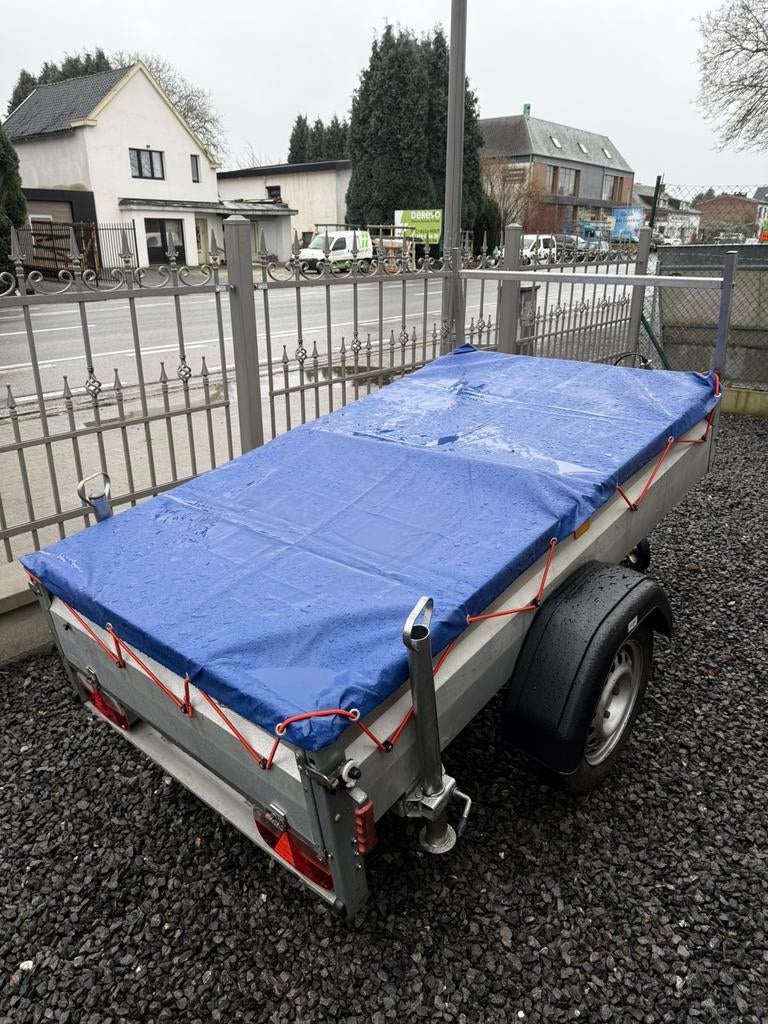 Aanhangwagen, Enlèvement, Comme neuf