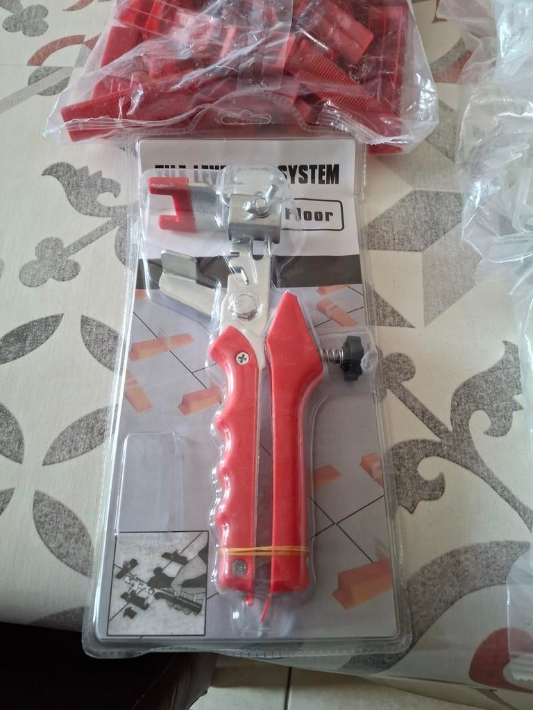 Nivileer tang + toebehoren, Ophalen, Nieuw