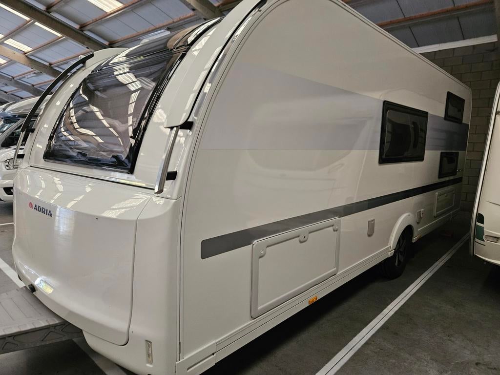 Adria adora 573 pt, Caravans en Kamperen, Stapelbed, Airco, Particulier, Adria