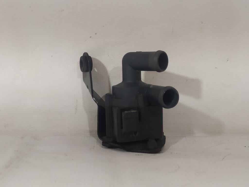 Pompes à Eau Supplémentaire BMW F10 64119230235, Enlèvement, Utilisé, BMW