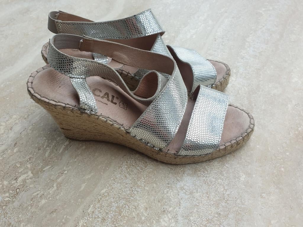 Sandales argentées en cuir Point 40, Enlèvement ou Envoi, Comme neuf