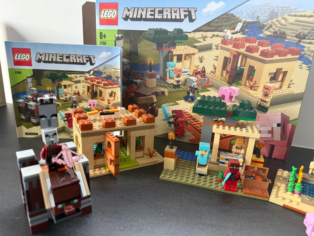 Lego Minecraft 21160, Ophalen, Zo goed als nieuw, Complete set, Lego