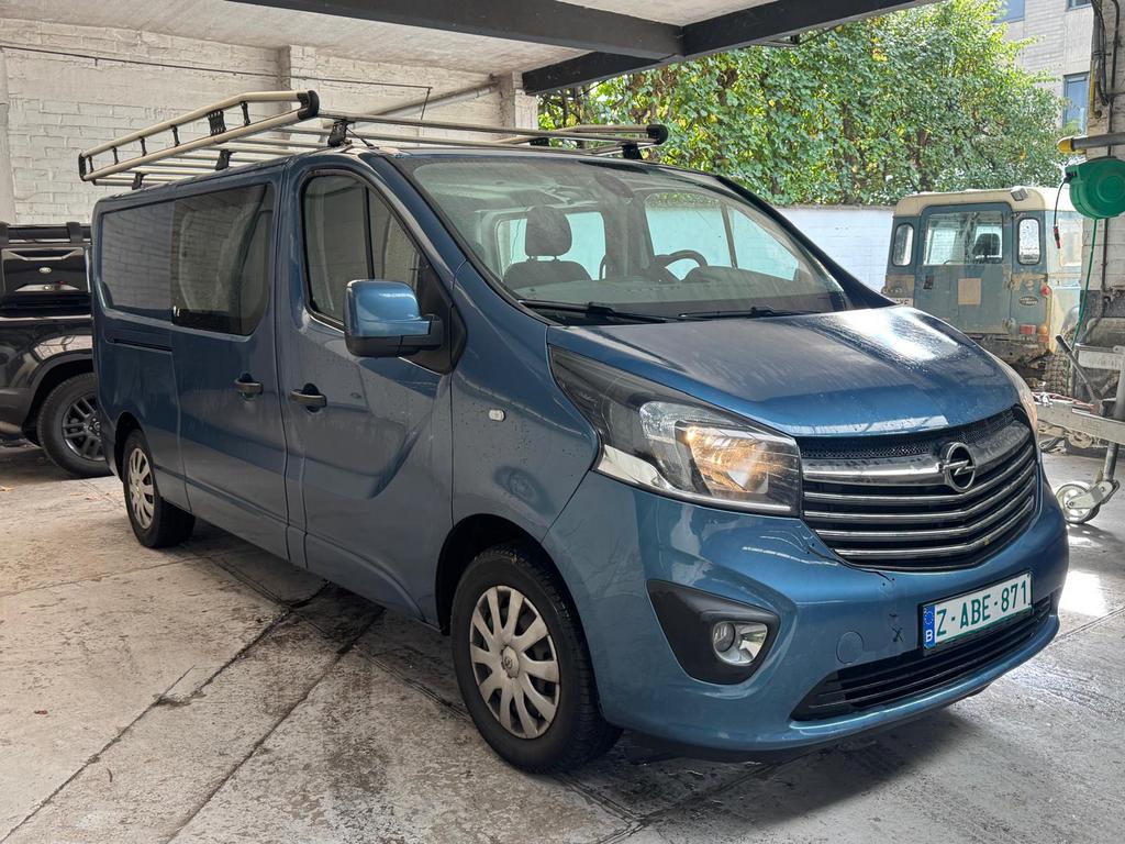 Opel Vivaro//5 places//1.6 diesel//Climatisation, Autos, Camionnettes & Utilitaires, Euro 6, Entreprise, 1600 cm³, Achat