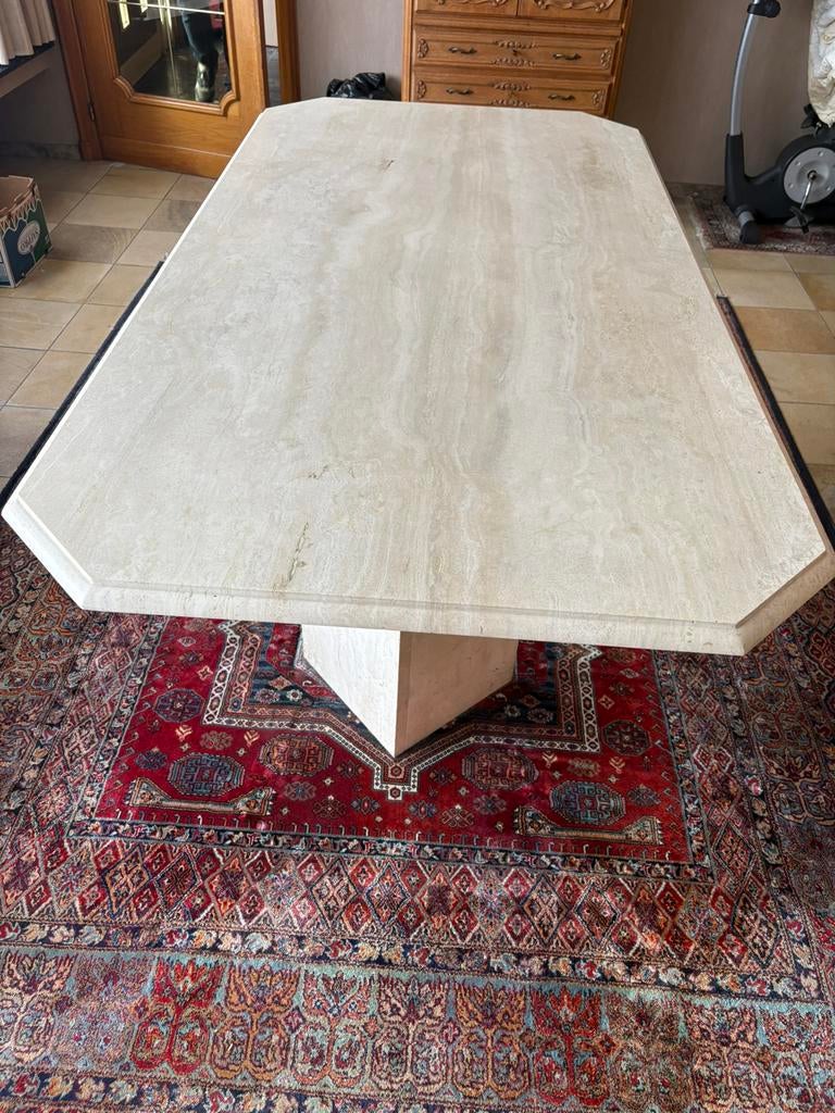 Graniet tafel, Ophalen, Zo goed als nieuw