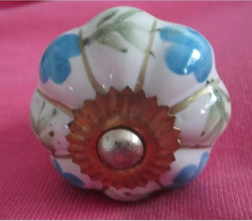 POIGNEE - BOUTONS DE PORTE / TIROIR DE MEUBLE EN PORCELAINE, Enlèvement ou Envoi, Neuf