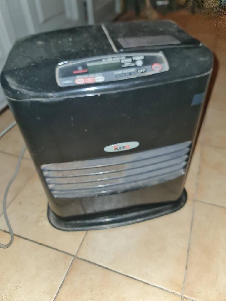 Poel a petrole electrique kero 3000w, Bricolage & Construction, Enlèvement, Comme neuf, 800 watts ou plus, Poêle