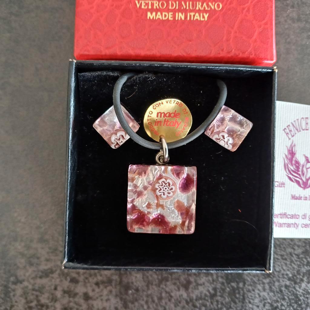 Pendentif en verre de Murano avec boucles d'oreilles assorti, Bijoux, Sacs & Beauté, Boucles d'oreilles, Enlèvement ou Envoi, Neuf