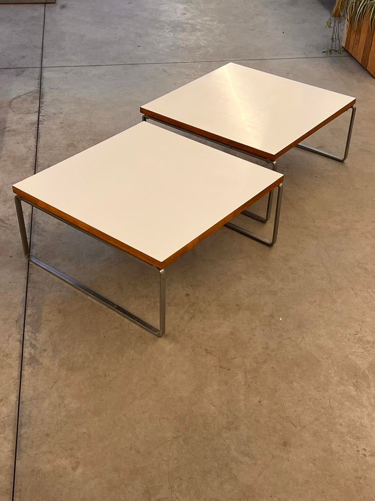 Deux tabkes basses Artifort Kho Liang Ie 024, 450€ pièce, Maison & Meubles, Tables | Tables d'appoint, Utilisé, Enlèvement
