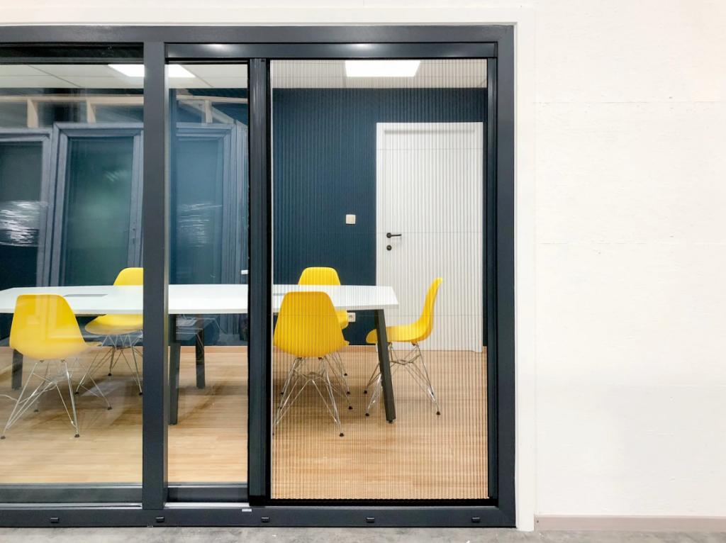 Deurtrekkers zwart, inox, raambeslag, raamroosters, 9005, Glas, Ramenhal, Ophalen of Verzenden, Buitendeur