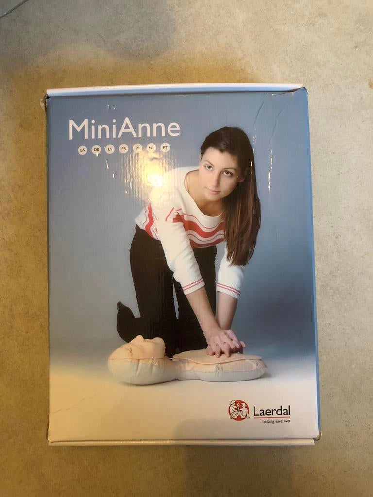 Laerdal Minni Anne, Enlèvement, Comme neuf