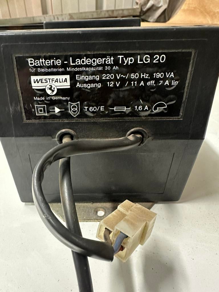 Westfalia batterijlader, Enlèvement, Comme neuf