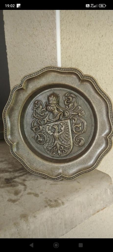 Plaque en étain relief royal, Antiquités & Art, Enlèvement ou Envoi