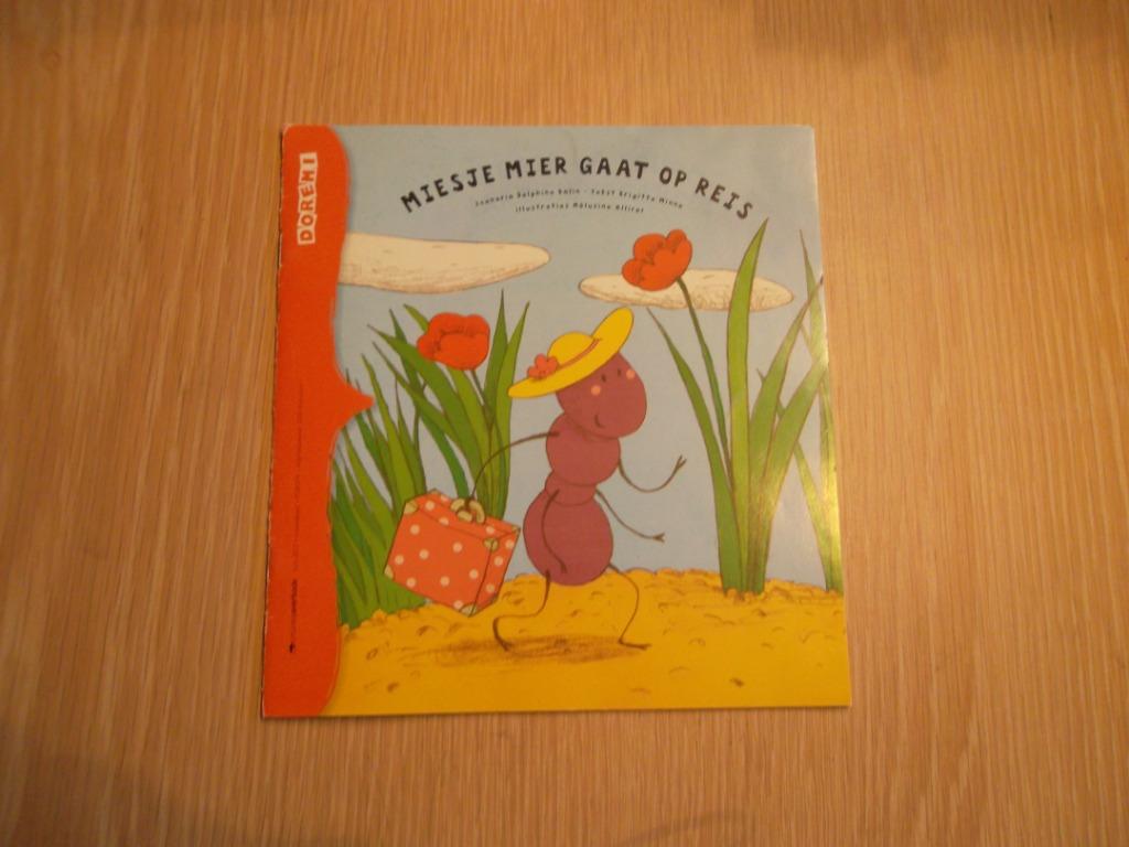 DOREMI Miesje mier geet op reis, DOREMI, Ophalen of Verzenden, Zo goed als nieuw, 2 tot 3 jaar