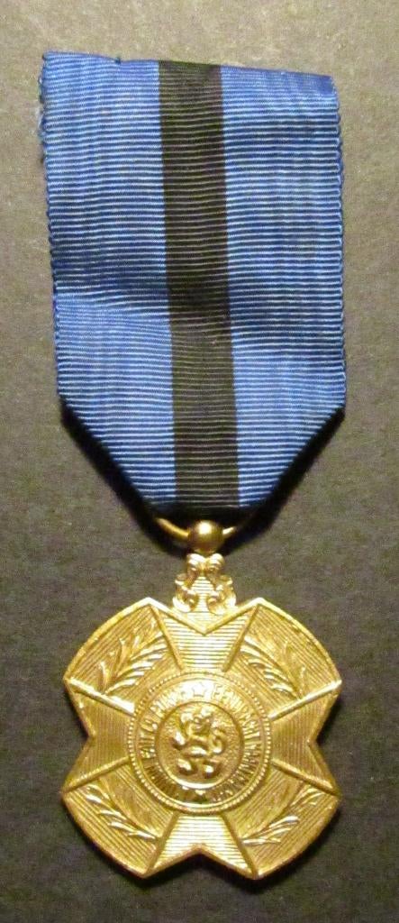 Gouden medaille in de orde van Leopold II, Enlèvement, Armée de terre, Ruban, Médaille ou Ailes