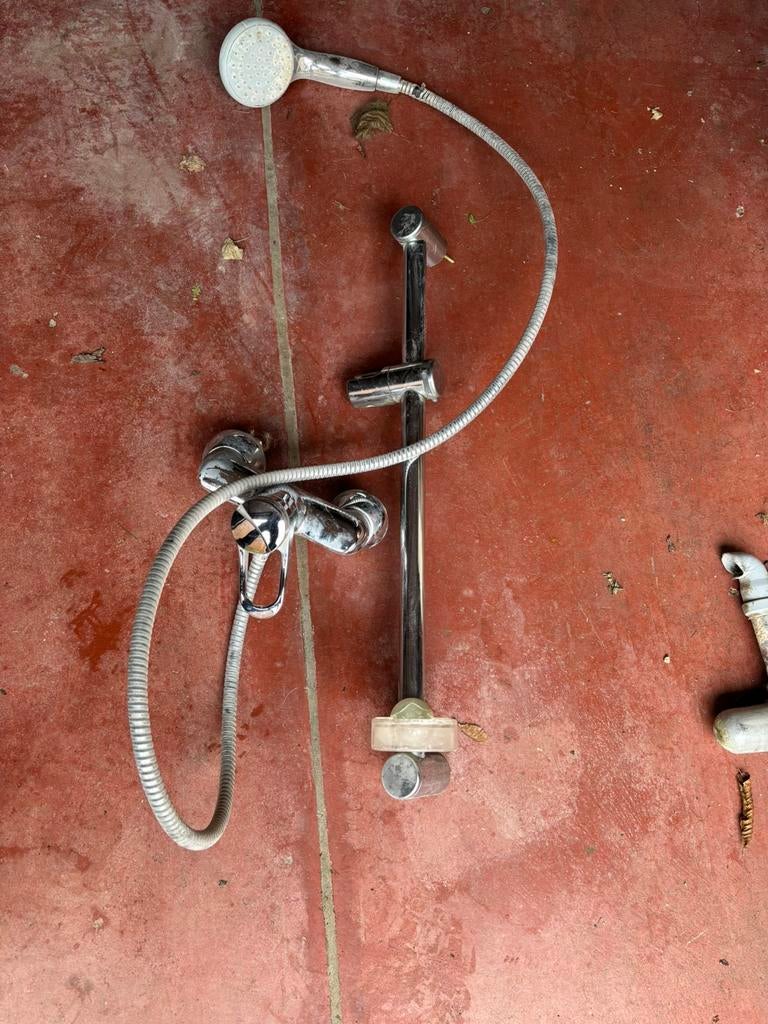 Mitijeur + pommeau douche avec tige et tuyau, Bricolage & Construction, Sanitaire, Enlèvement, Comme neuf, Douche