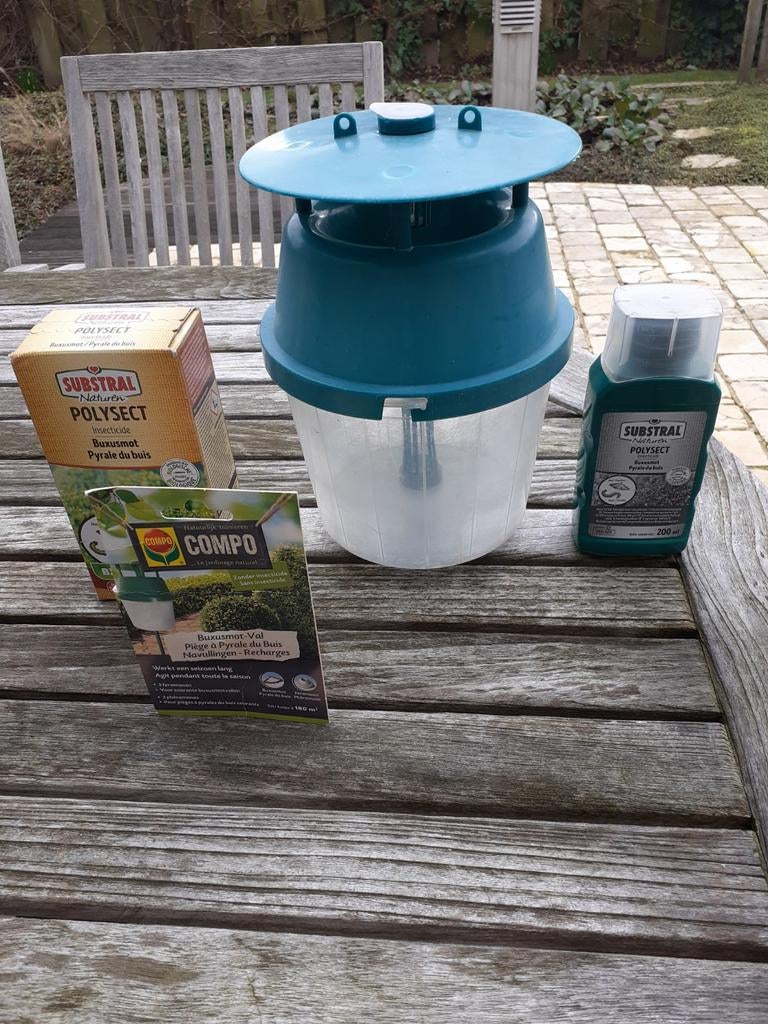 Boîte à appâts Buxus avec accessoires., Enlèvement ou Envoi, Utilisé, Lutte antiparasitaire