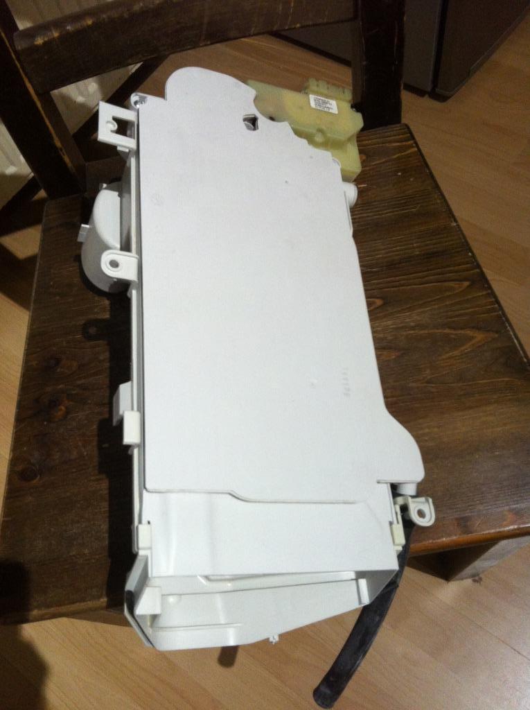 répartiteur d'eau lave-linge miele, Enlèvement, Comme neuf