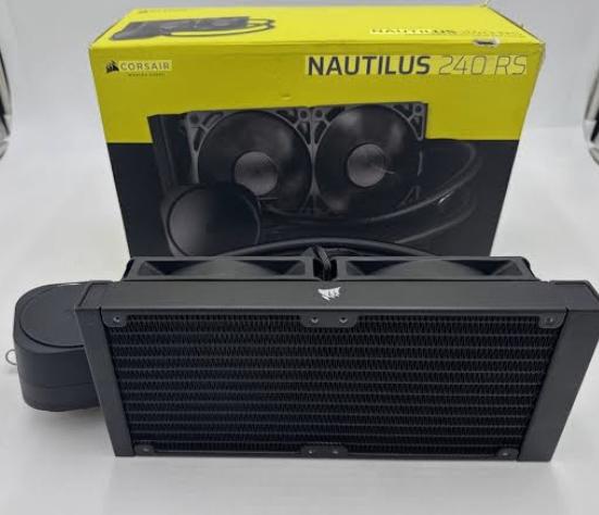 Corsair Nautilus 240 RS waterkoeling, Computers en Software, Computerkoelers, Zo goed als nieuw, Waterkoeling, Ophalen