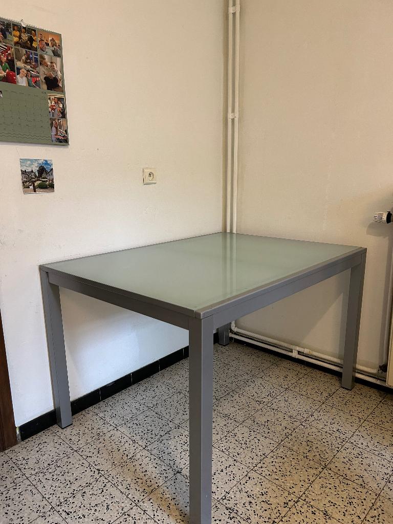 Table en verre, 100 à 150 cm, Cinq personnes ou plus, Verre, Verre
