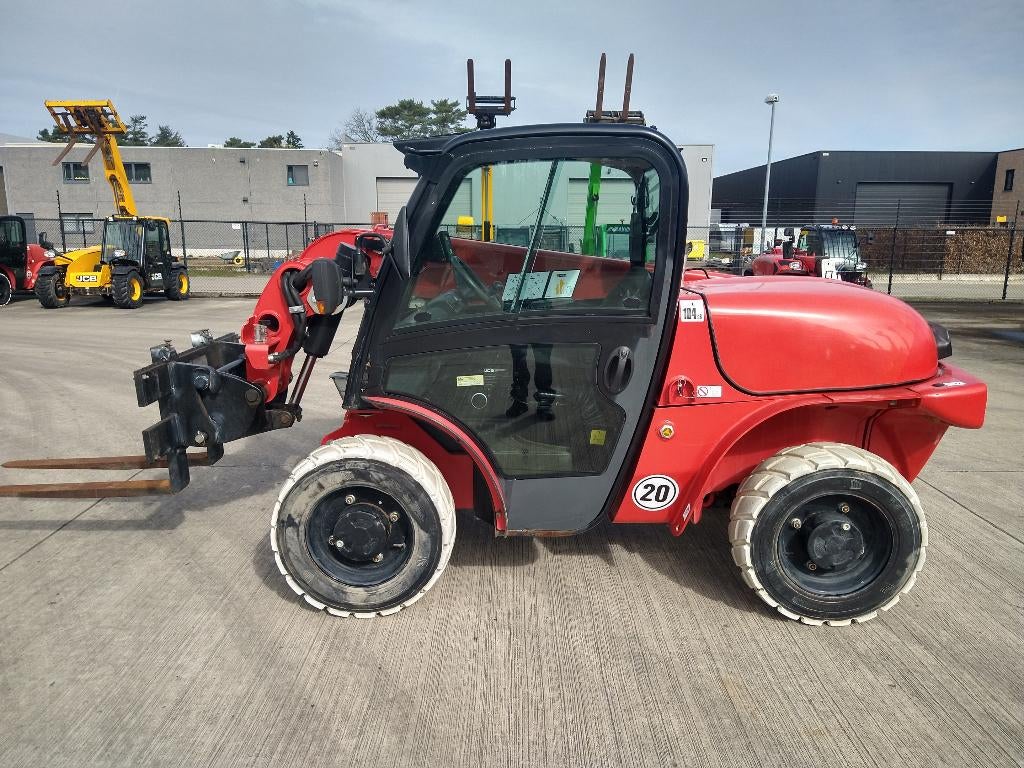 Verreiker JCB 520-40 4WS (117), Enlèvement, Chariot télescopique