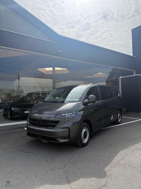 Volkswagen Transporter T7 dubbel cabine nieuw in stock!, 1998 cc, Stof, Euro 6, 4 cilinders