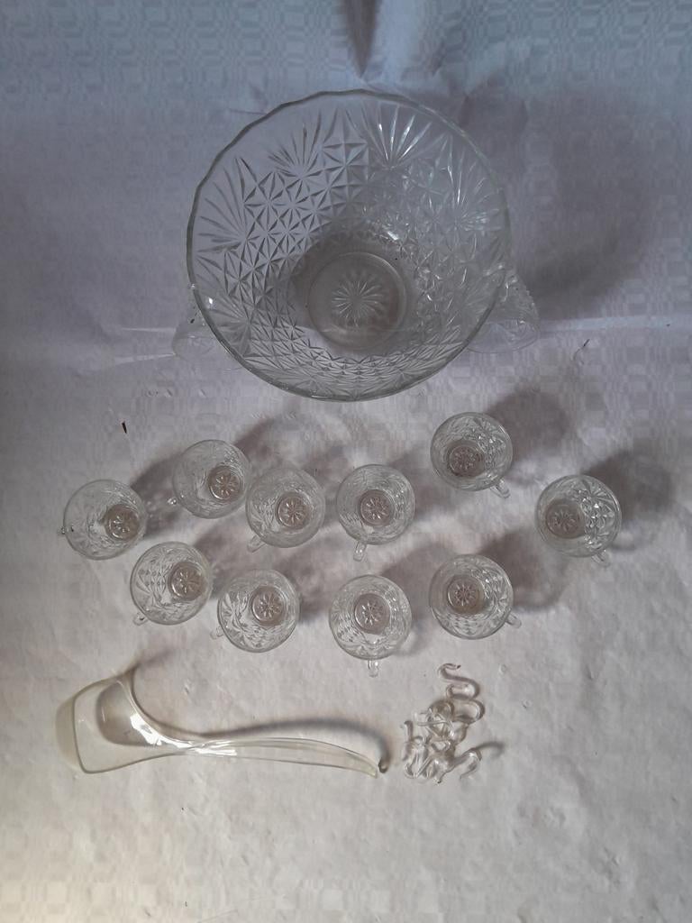 Ponch ou sangria 60's, Enlèvement