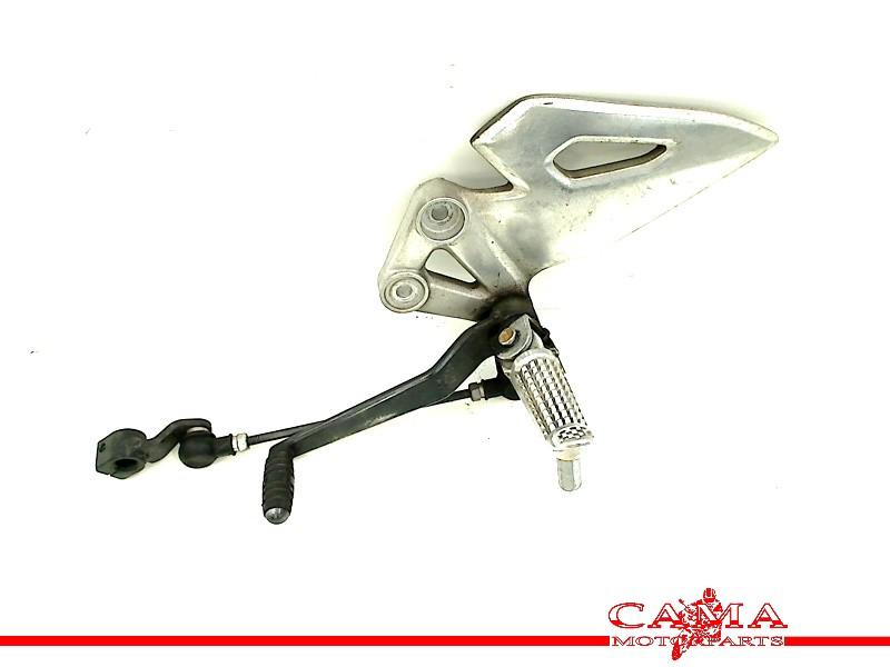 SCHETSPLAAT LINKS VOOR GSX R 125 2020-2021 (GSX-R125XA), Dhr. S. di Majo, Gebruikt, Info@cama-motorparts.nl, P.J. Troelstraweg 8 8
3144 CX  MAASSLUIS, NL