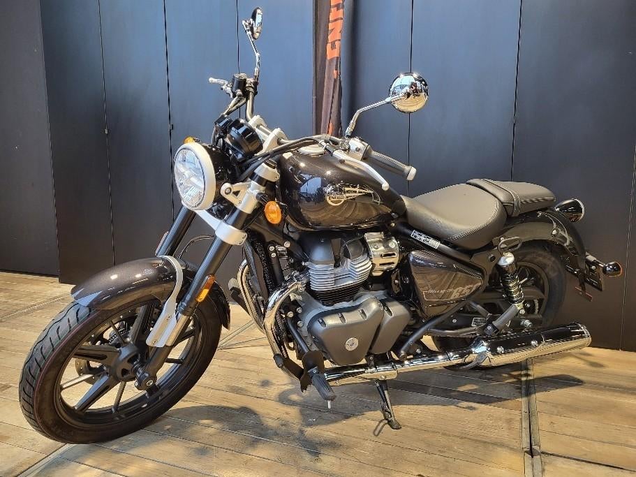 Royal Enfield Super Meteor 650, Motoren, 2 cilinders, Bedrijf, Overig, Minimaal motorrijbewijs A2