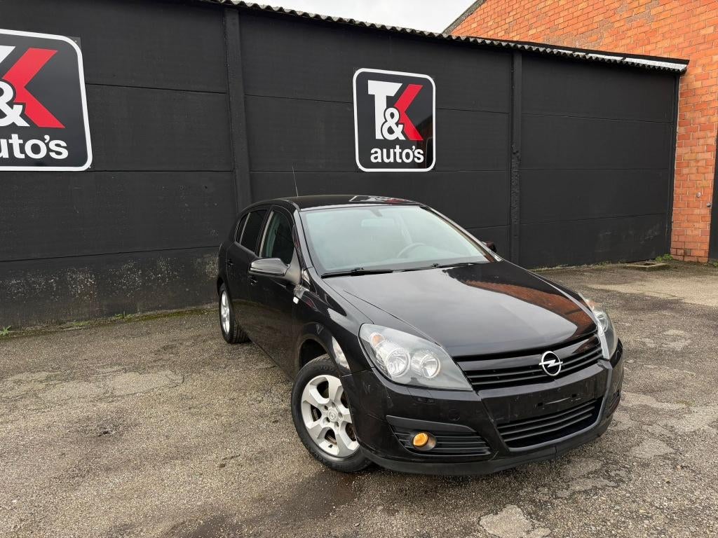 Opel Astra 1.4i, Achat, Entreprise, Boîte manuelle, Berline