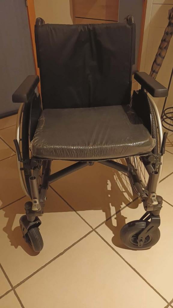 Chaise roulante neuve, Enlèvement