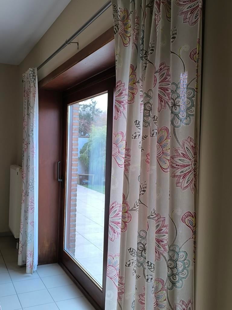 Lot tentures + Abat-jour, Enlèvement