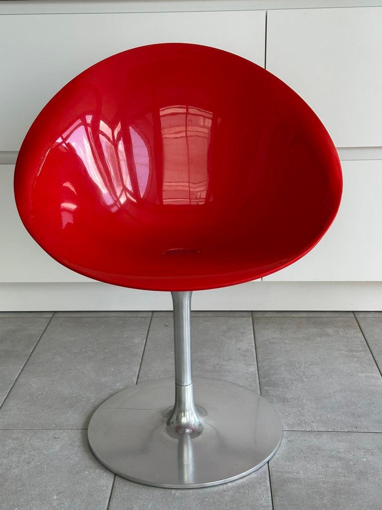 Kartell EroS draaistoel solid red (3 stuks €275), Huis en Inrichting, Stoelen, Ophalen, Kunststof, Gebruikt, Drie