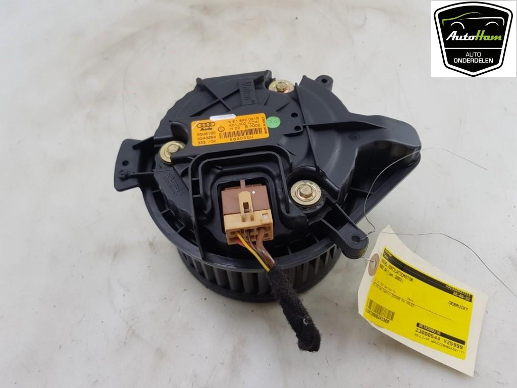 KACHEL VENTILATORMOTOR Audi A4 Cabrio (B7) (01-2002/03-2009), Gebruikt, Audi