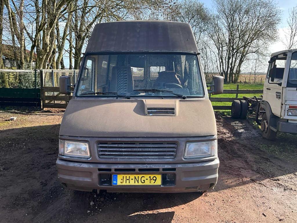 Véhicule commercial Iveco 35-10.1 V 1994, Caravanes & Camping, Autres marques, Entreprise, Boîte manuelle, Diesel