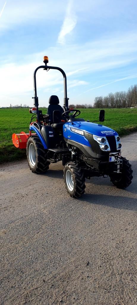 TE HUUR klepelmaaier + tractor +chauffeur, Zakelijke goederen, Ophalen