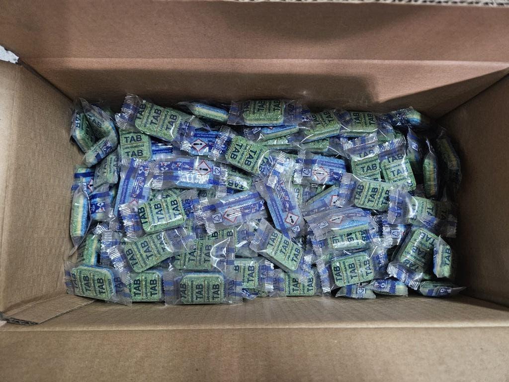 A donner 1000 tablettes lave Vaisselle., Enlèvement