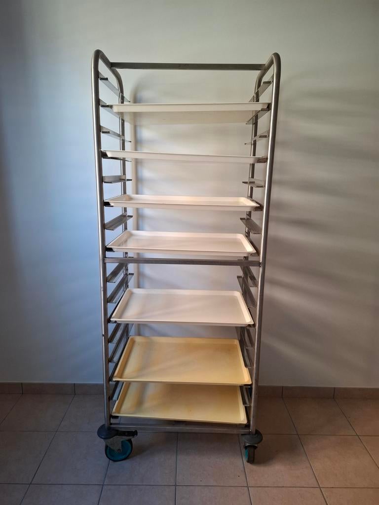 Aluminium rek op wielen, Ophalen