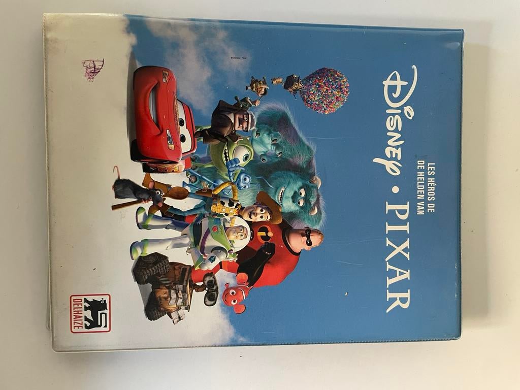 Verzamelmap Pixar Disney, Verzamelen, Disney, Ophalen of Verzenden, Zo goed als nieuw