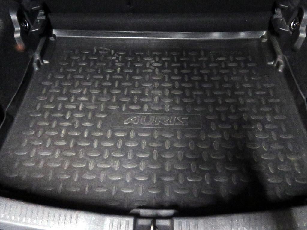 Kofferbakmat in rubber voor Toyota auris, Auto diversen, Kofferbakmatten, Ophalen, Zo goed als nieuw