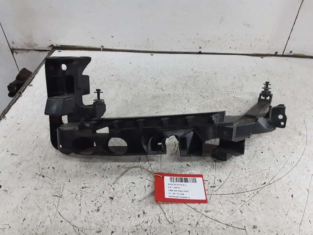 KOPLAMP HOUDER LINKS Audi A3 (8P1) (8P0805607), Auto-onderdelen, Verlichting, Audi, Gebruikt