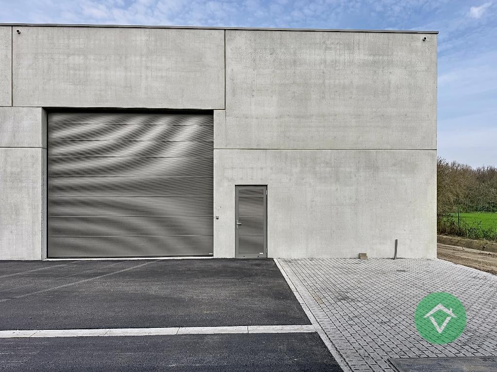 Nieuwbouw loods KMO-UNIT te koop 256 m² met 1 parkeerplaats, Immo, 200 tot 500 m², Overige soorten, Aartrijke, Provincie West-Vlaanderen